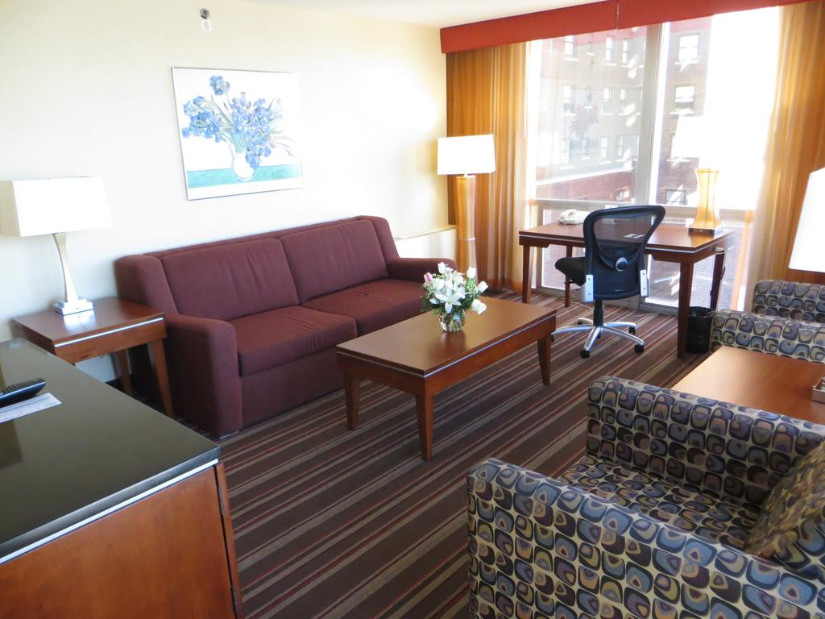 Hotel Essex a contemporary makeover from the Gettys Group (2)