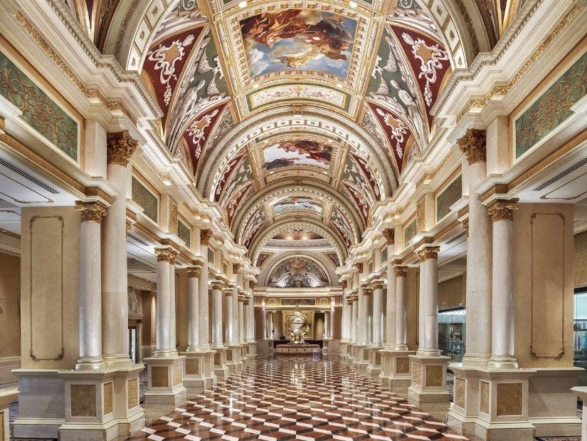 Top 16 hotels in Las Vegas